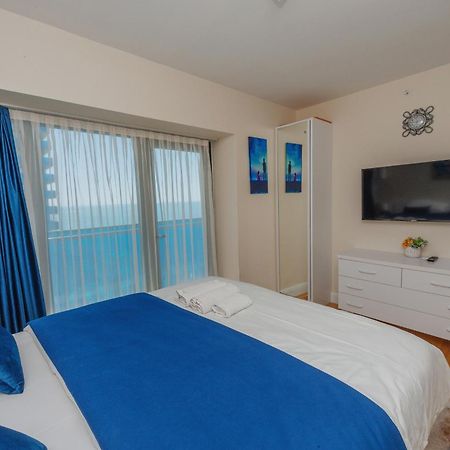 Aparthotel Orbi City Luxury Towers Batumi Exterior foto