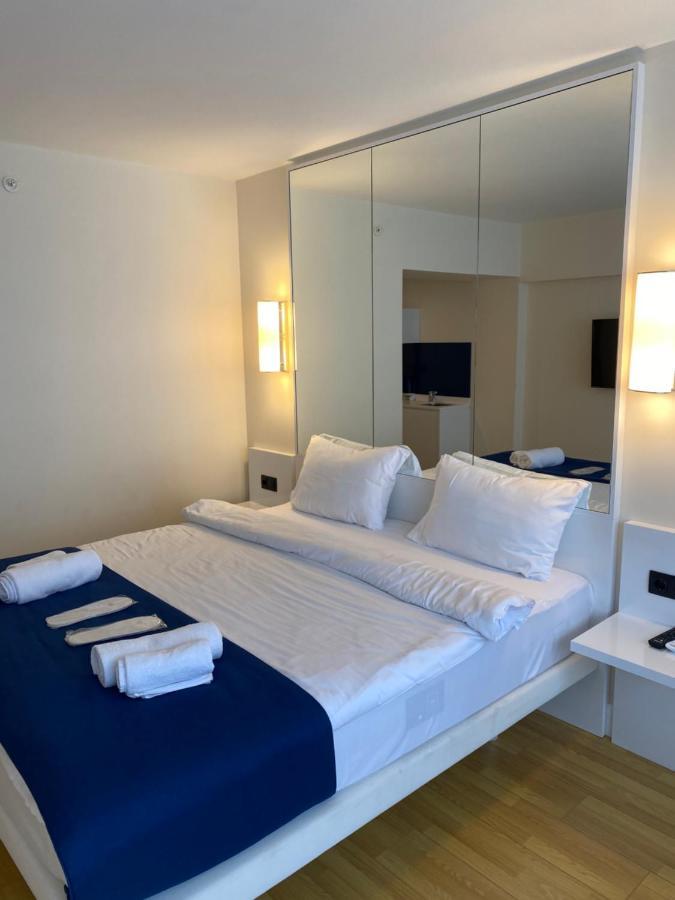 Aparthotel Orbi City Luxury Towers Batumi Exterior foto