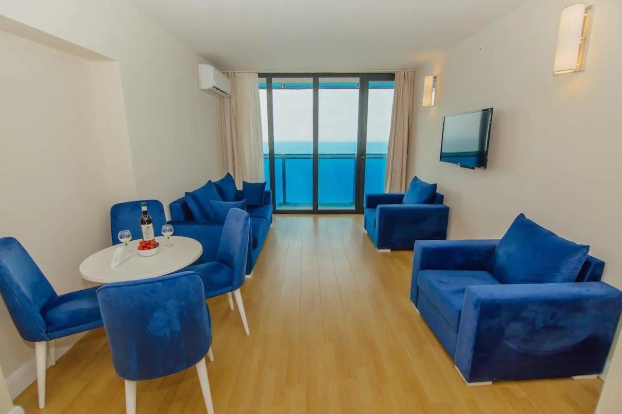 Aparthotel Orbi City Luxury Towers Batumi Exterior foto