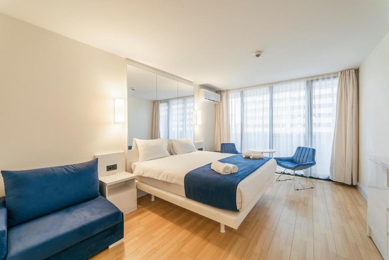 Aparthotel Orbi City Luxury Towers Batumi Exterior foto