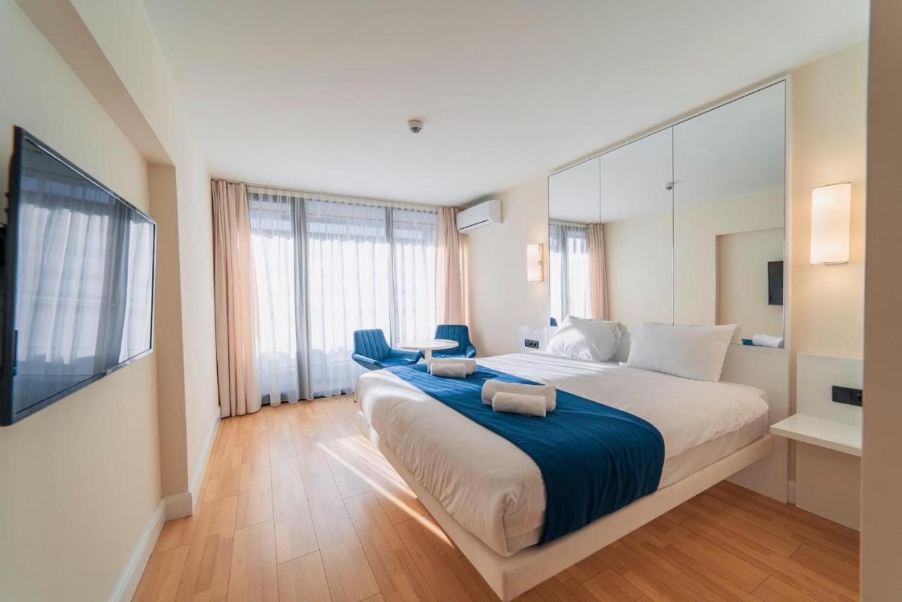 Aparthotel Orbi City Luxury Towers Batumi Exterior foto