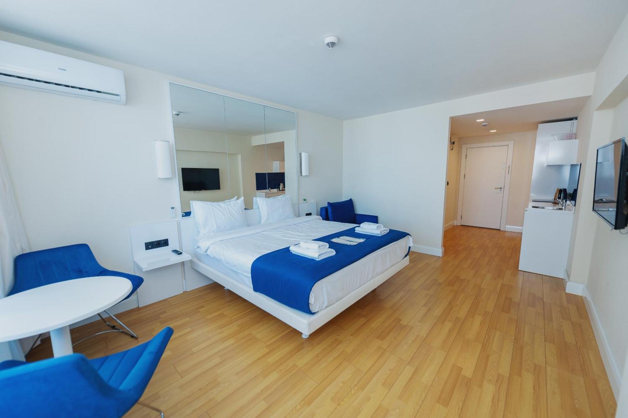 Aparthotel Orbi City Luxury Towers Batumi Exterior foto